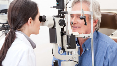 Доц. д-р Ботьо Ангелов, д.м.: Половината от хората с глаукома нямат такова заболяване!