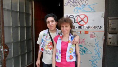 Симона Хаджиева: Синът ми е с епилепсия - спи от сутрин до вечер, когато е сам!