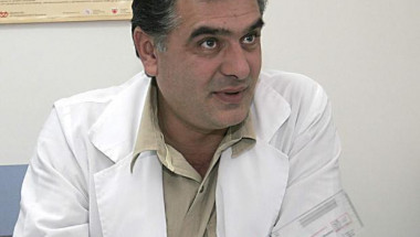 Д-р Николай Нейков, лекарят на "Сървайвър": Като новобранец извадих хлебарка от ухото на пациентка!