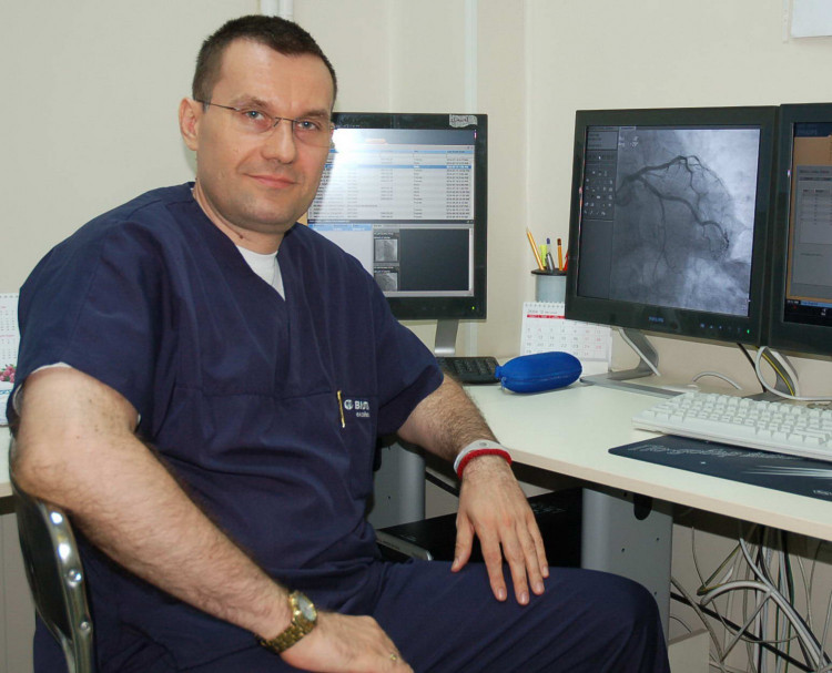 Кардиолозите на “Александровска” имплантираха за първи път ултрамодерен електрокардиостимулатор