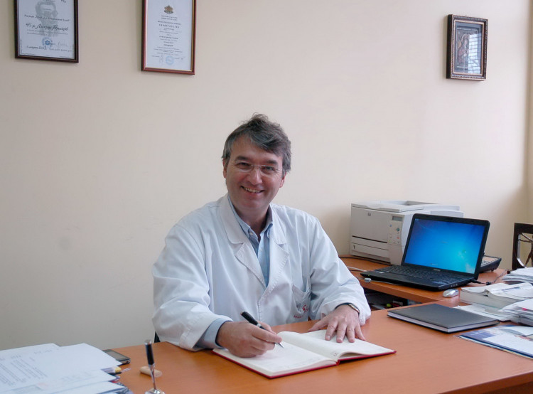 Проф. д-р Лъчезар Трайков: У нас вече има революционен метод, който подобрява живота на хората с Паркинсон!