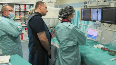 В Александровска болница вече лекуват хипертония чрез бъбречна денервация