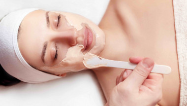 Съвет от козметолог: Пигментните петна изчезват след китайска маска