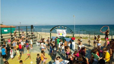 120 българчета със специфични потребности отиват на лагер в Гърция през юни
