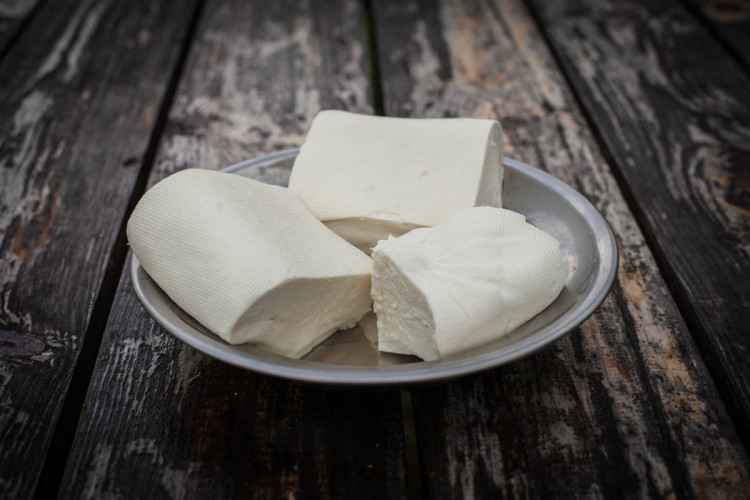 Млекопреработватели огласиха истината за сиренето по 4 лева килото
