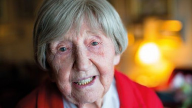 104-годишна рожденичка споделя тайната на дълголетието си (СНИМКИ/ВИДЕО)
