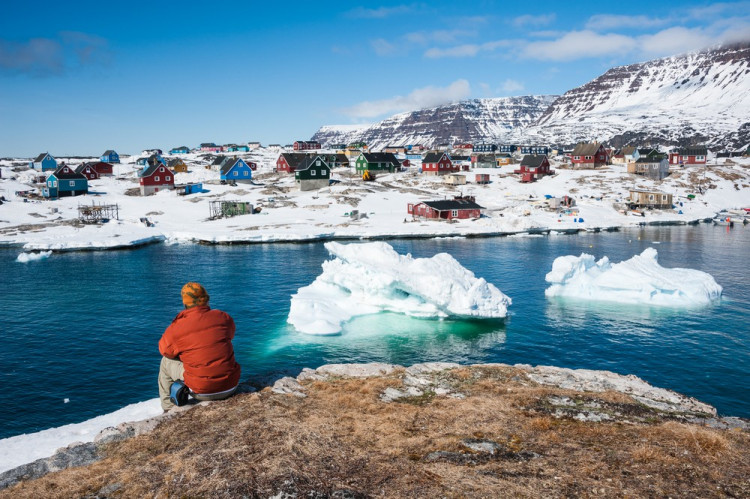 Обясниха аномалното топене на ледовете на Гренландия