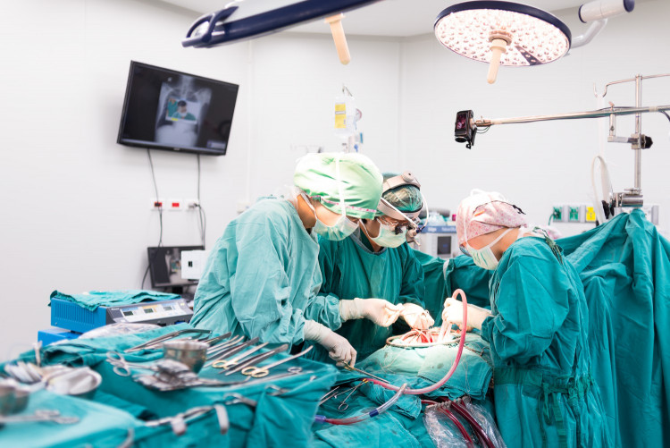 Д-р Тодор Якимов: Чудесата стават, когато хирургът си свърши навреме работата