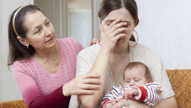 Проф. д-р Уилям Биърдсли: Следродилната депресия при майката застрашава живота на бебето