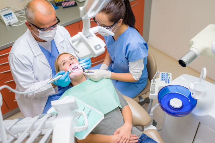 Мога ли да ползвам талон от стоматолог за операция на долна челюст?
