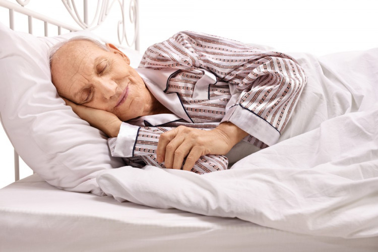 Повече от девет часа сън може би е ранен признак на деменция