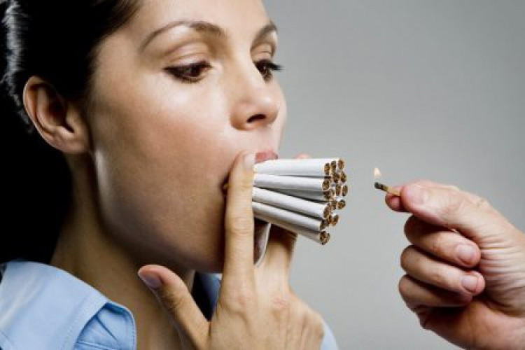 Учени предупреждават:   Пушенето отключва програма за самоунищожение