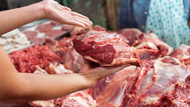 Месо от магазина - колко антибиотици има в него?