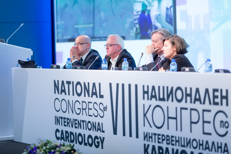 Десет пациента от Пловдив и Стара Загора с инвазивни процедури на конгрес на кардиолози  