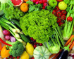 Експерти разкриха кои храни съдържат най-много пестициди