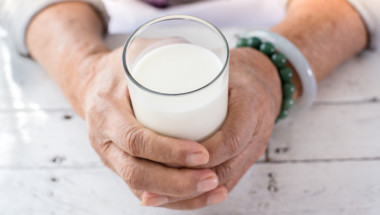 Д-р Дарина Ангелова: Парадокс е, но млечните храни причиняват дефицит на калций