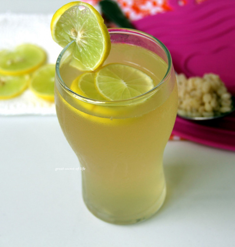 Просто решение за тези 13 проблема - пийте лимонена вода и веднага ще забележите разликата!