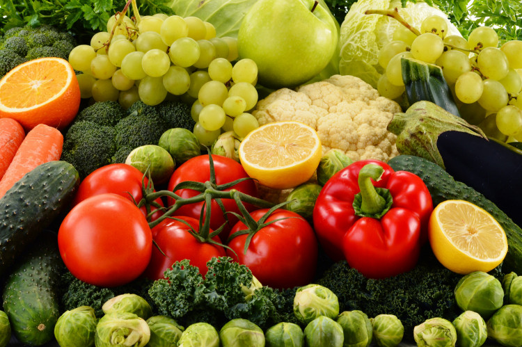 3 трика, които ще ви помогнат да премахнете пестицидите от плодовете и зеленчуците