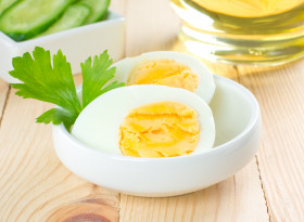 Топ 5 на най-здравословните добавки към великденските яйца