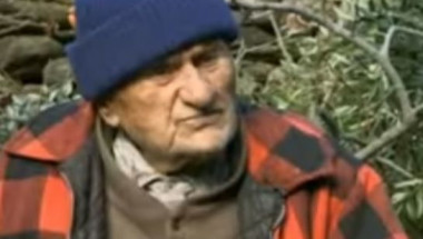Лекарите казаха на Стаматис, че е болен от рак и му остават 6 месеца, но той отказа химиотерапията и доживя до 102 години! Ето каква е тайната му (ВИДЕО)