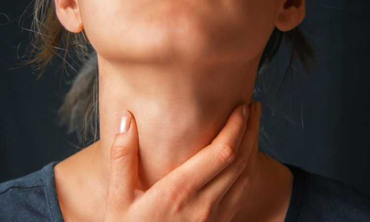 Хроничната болка в гърлото може да е заради алергии