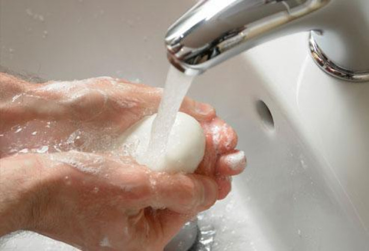 Експеримент на немски учени показа как най-правилно трябва да се мият ръцете