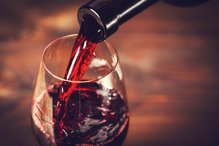 Червеното вино е по-добро за храносмилането от йогурта