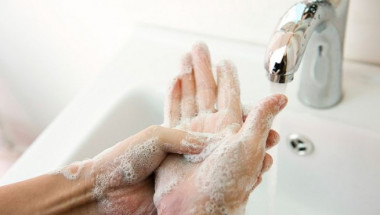 Учени определиха колко секунди трябва да се сапунисваме, за да има ефект миенето на ръцете