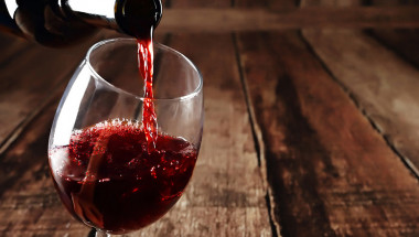 Червеното вино може да предизвика мигрена!