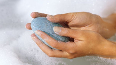 Мислите, че си миете ръцете правилно, но се лъжете и заразявате храната с тонове бактерии!
