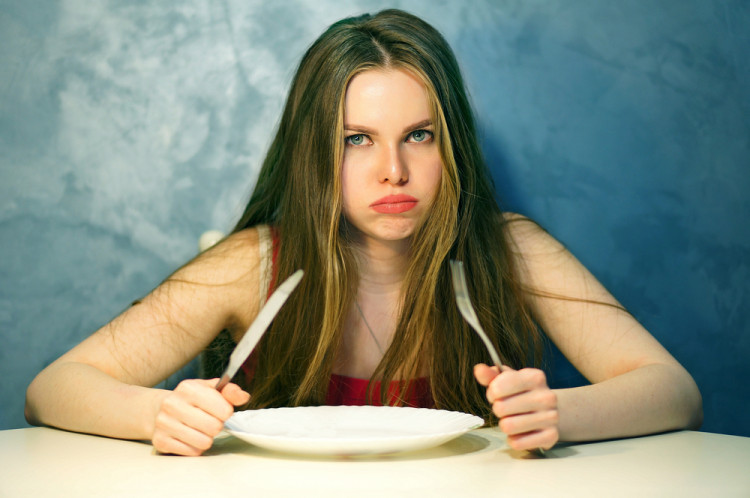 Силното ограничаване на калориите прави хората по-агресивни