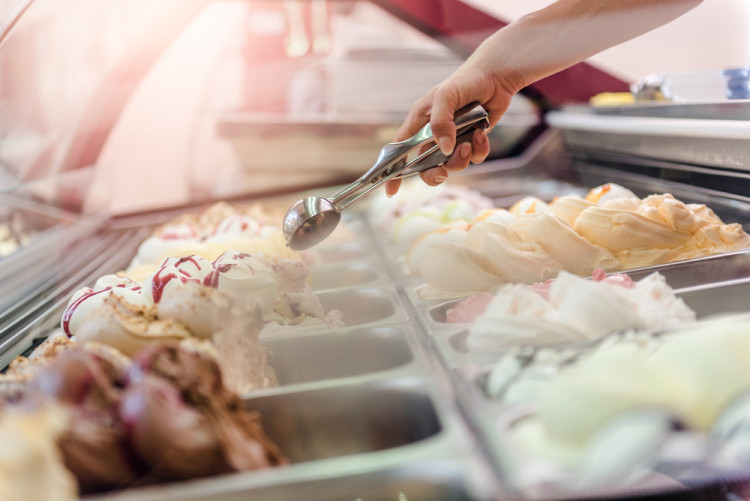 Защо никога не трябва да замразявате пак сладолед, ако е разтопен?