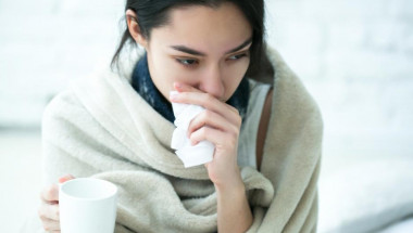 Лекарите обявиха за опасно, популярното народно лекарство срещу настинки