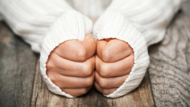 Студени ръце? 8 съвета за бързо справяне с проблема
