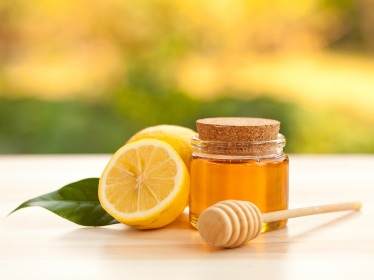 Помагат ли медът и лимоните при настинка и грип?