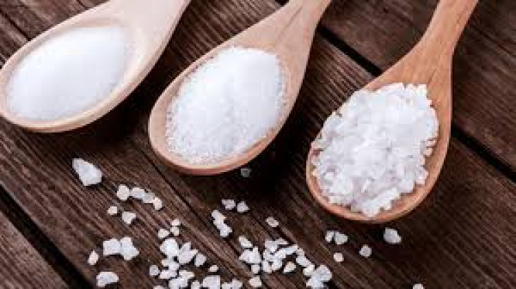 Учени намалиха препоръчителната дневна доза сол