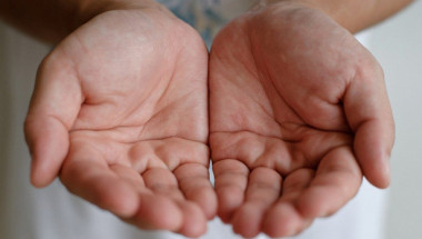 4 неща, които ръцете разказват за здравето ви