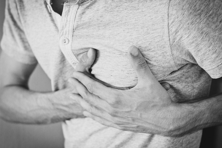 Как кожата ни предупреждава за сърдечен удар?