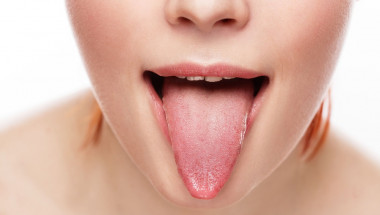 Не ги пренебрегвайте: 5 симптома за рак на езика