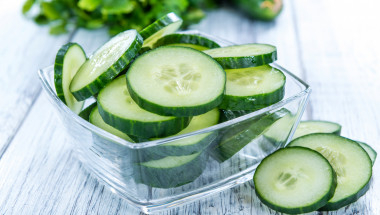 Шест научно доказани ползи от яденето на краставици!