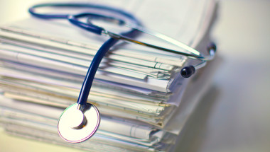 Какви документи трябва да представя за признаване на здравните ми осигуровки?