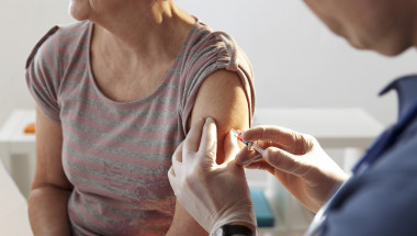Грипната ваксина намалява ли риска от сърдечен пристъп?