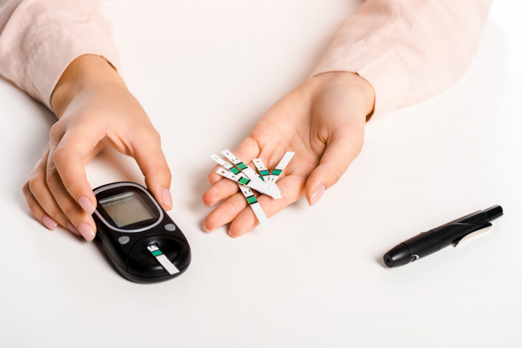 Колко тест ленти се полагат на диабетици под 19 г.?
