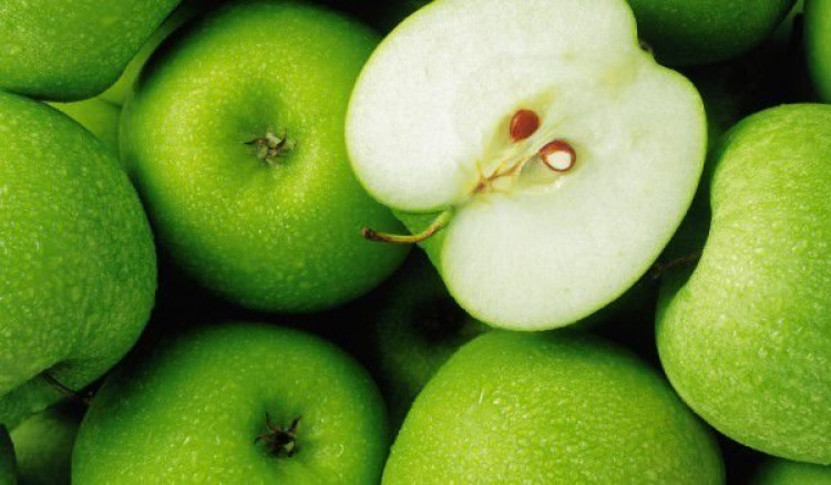 Учените определиха най-полезната част на ябълката - ще се учудите!