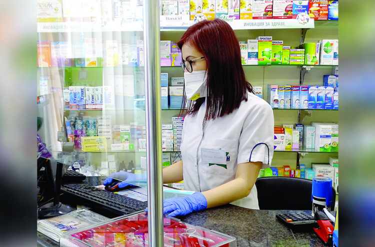 Столичните магистър-фармацевти призовават: Спазвайте препоръките  в аптеката!