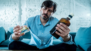 Прост тест разкрива алкохолик ли сте