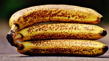 Разкриха супер ползите от яденето на презрели банани