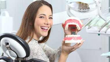Имплантите не са единствената възможност при проблеми със зъбите