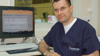 Доц. д-р Добрин Василев: Половината от пациентите с артериални стеснения не се нуждаят от стентиране