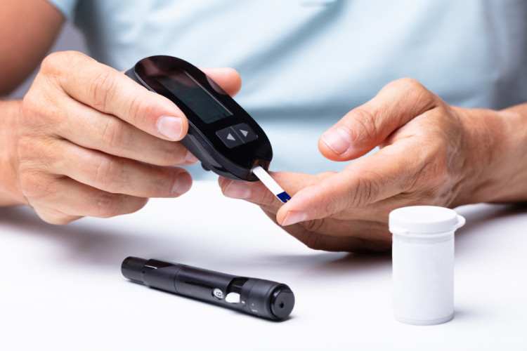 Как може да получи  глюкомер и тест-ленти  новодиагностициран диабетик?